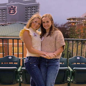 Meet your Posher, Mollie